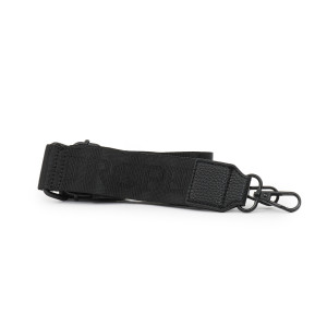 Correa Full Black